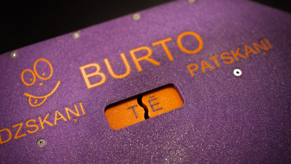 Burto Planšete (Violeta)